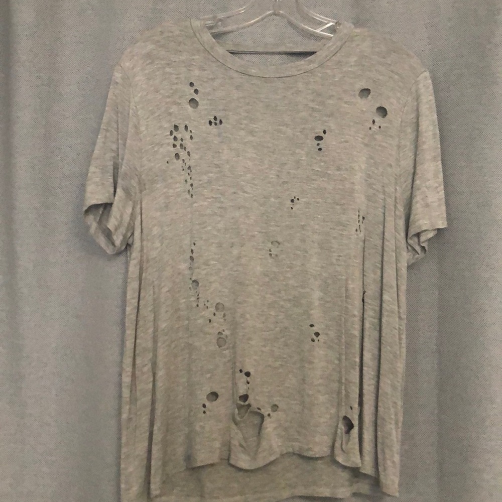 Distressed T-shirt with keyhole back